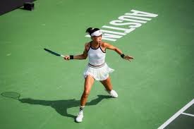 德州扑克高手随时能停（德州扑克高手懂得随时收手）